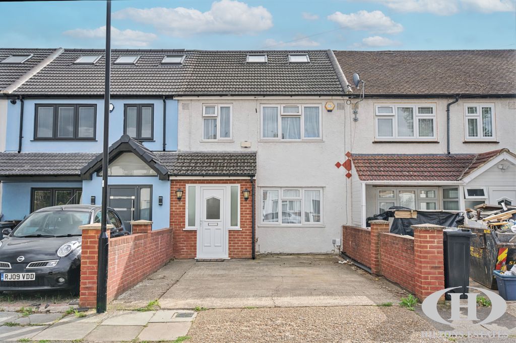 Property photo 1 of 3