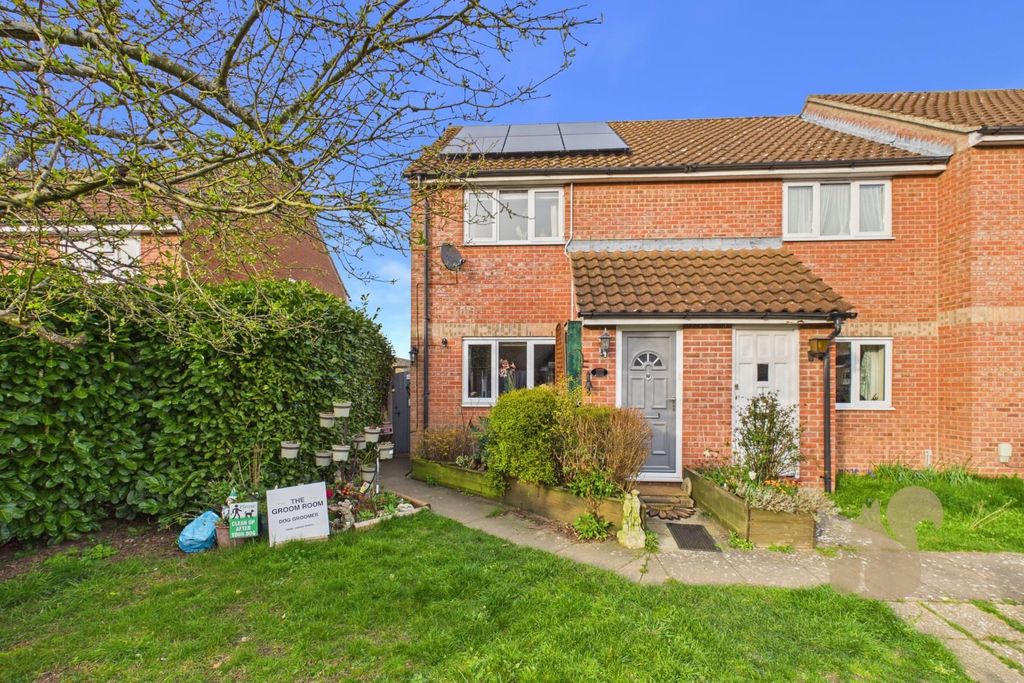 Property photo 1 of 13 Front