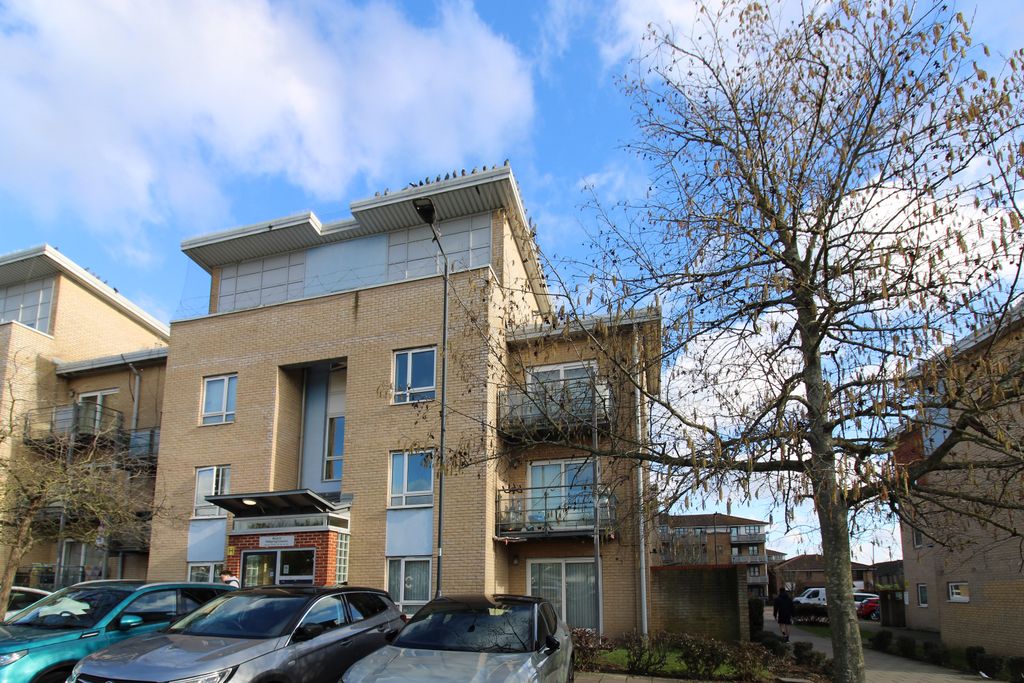 Property photo 1 of 6