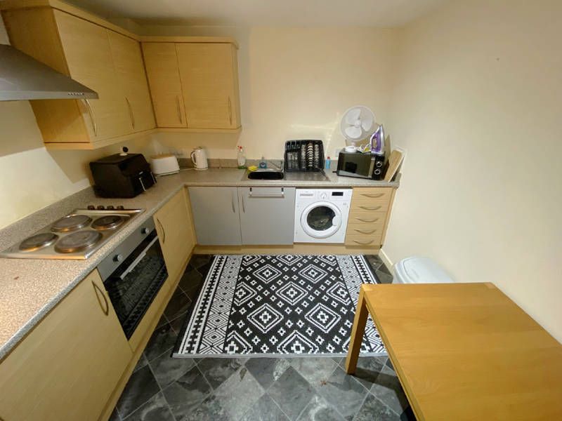 Property photo 3 of 20 Kitchen