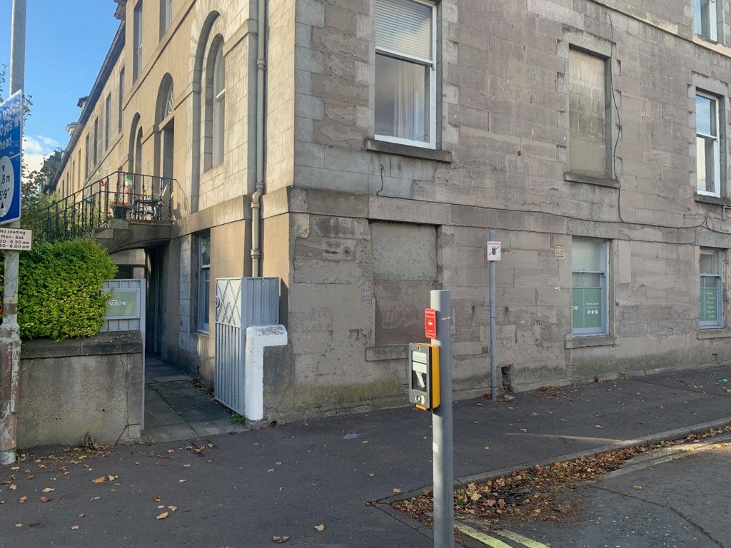 Property photo 1 of 3 Photo 9