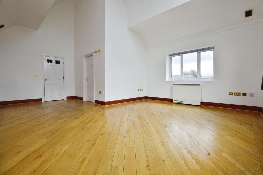 Property photo 3 of 9 Reception Room