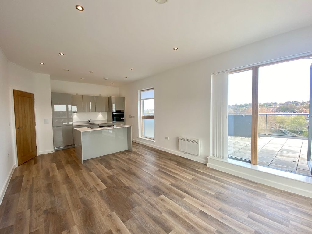 Property photo 2 of 13