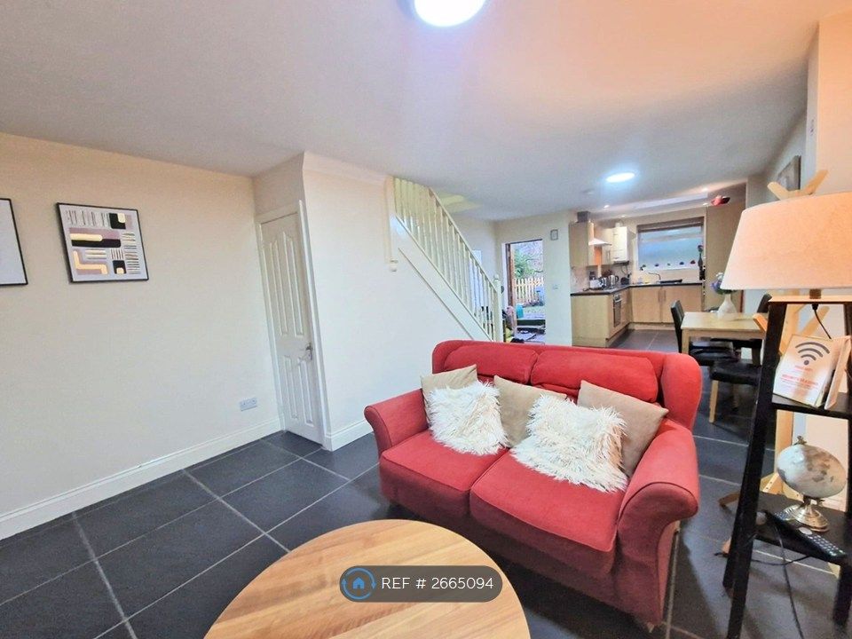 Property photo 3 of 30