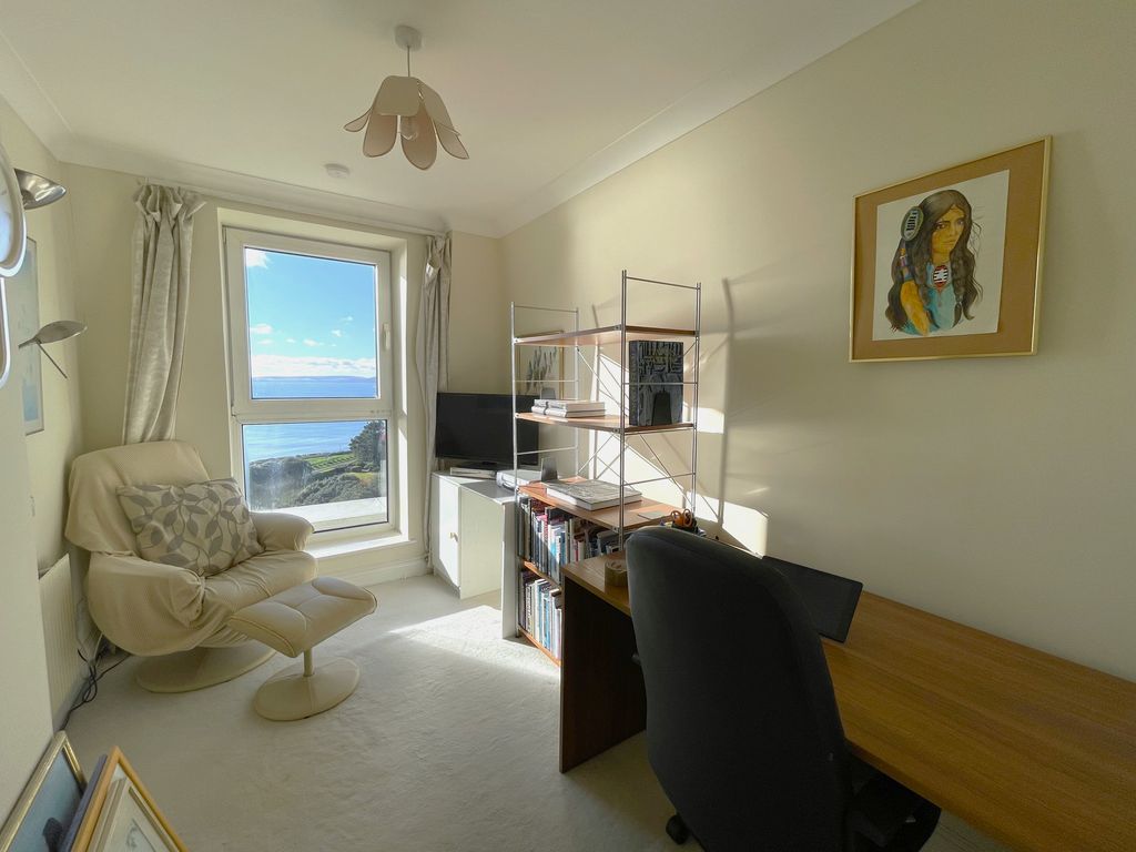 Property photo 3 of 13 Property