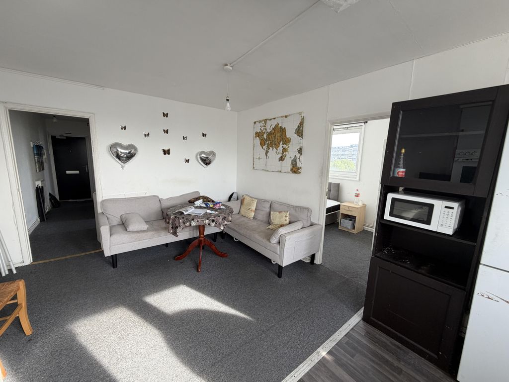 Property photo 3 of 10 Img_1946.Jpg