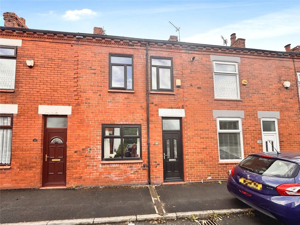 Property photo 1 of 14 Picture No. 05