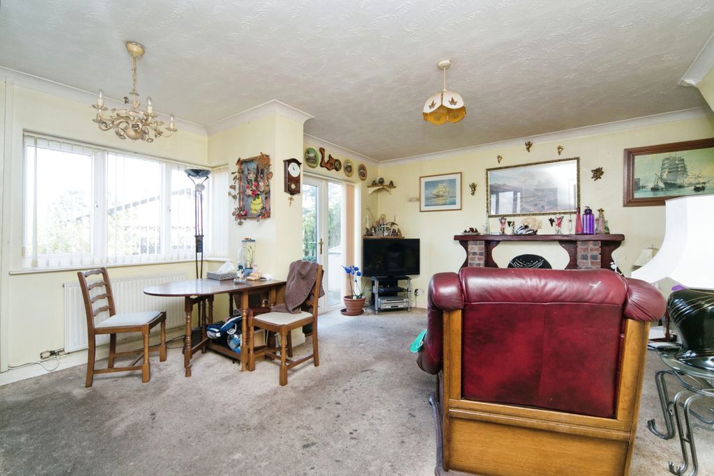Property photo 2 of 16 Photography