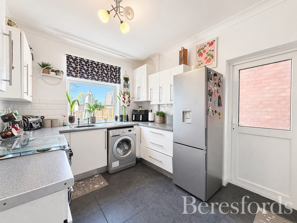 Property photo 2 of 27 Picture No. 05