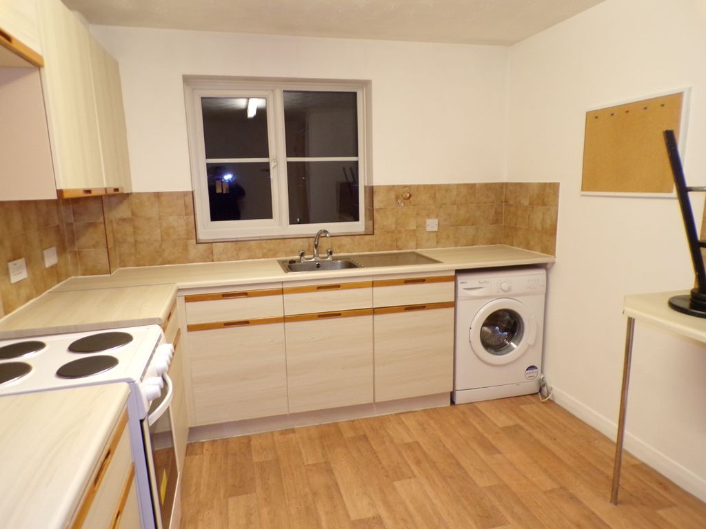 Property photo 1 of 15 Kitchen 