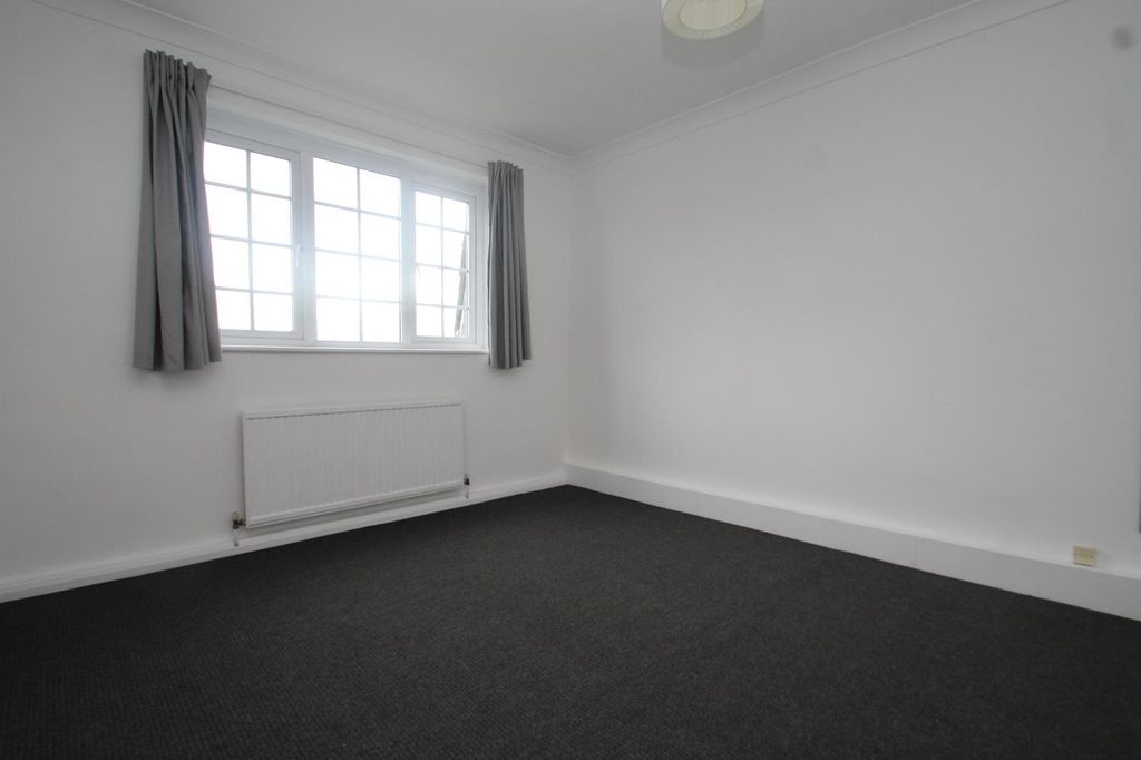 Property photo 3 of 7 0 General