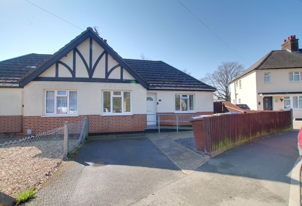 Property photo 1 of 9