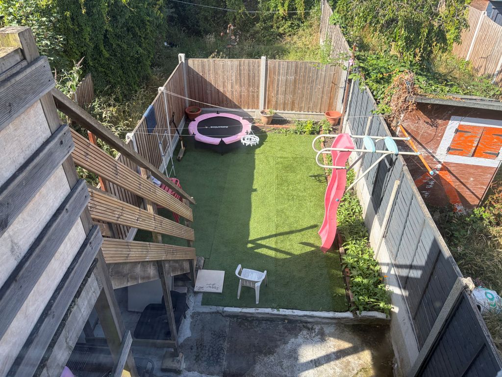 Property photo 3 of 3