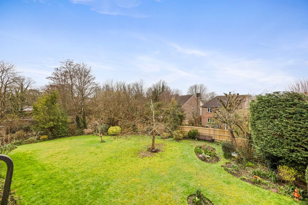 Property photo 3 of 16