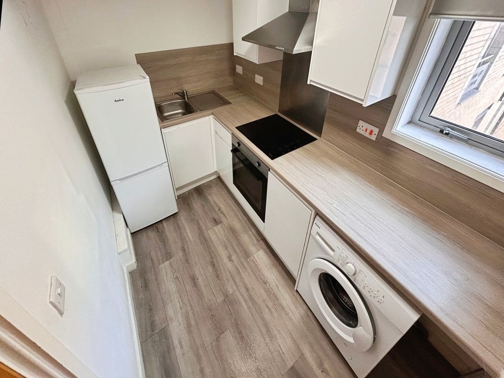 Property photo 3 of 14 Photograph