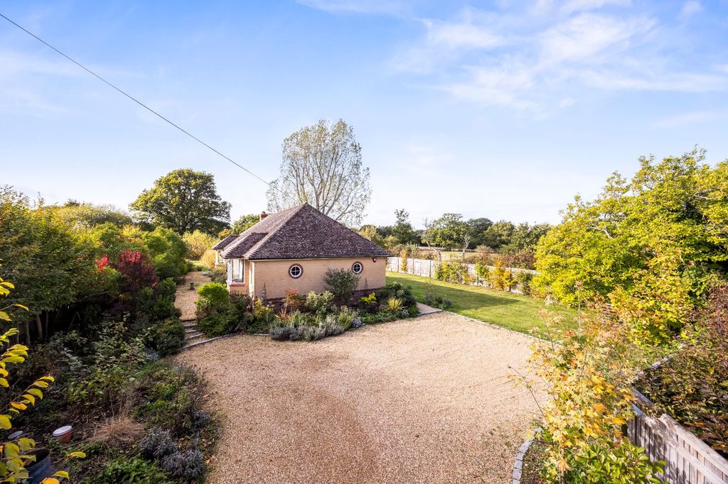 Property photo 1 of 18 Kent House