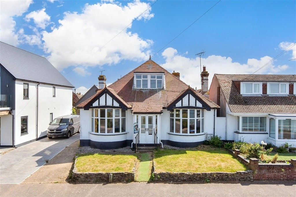 Property photo 3 of 20 Front External (Web)