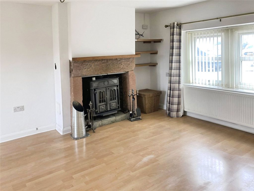Property photo 3 of 13 Living Room