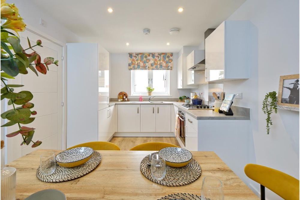 Property photo 2 of 10 Hunts Grove Hatfield Show Home