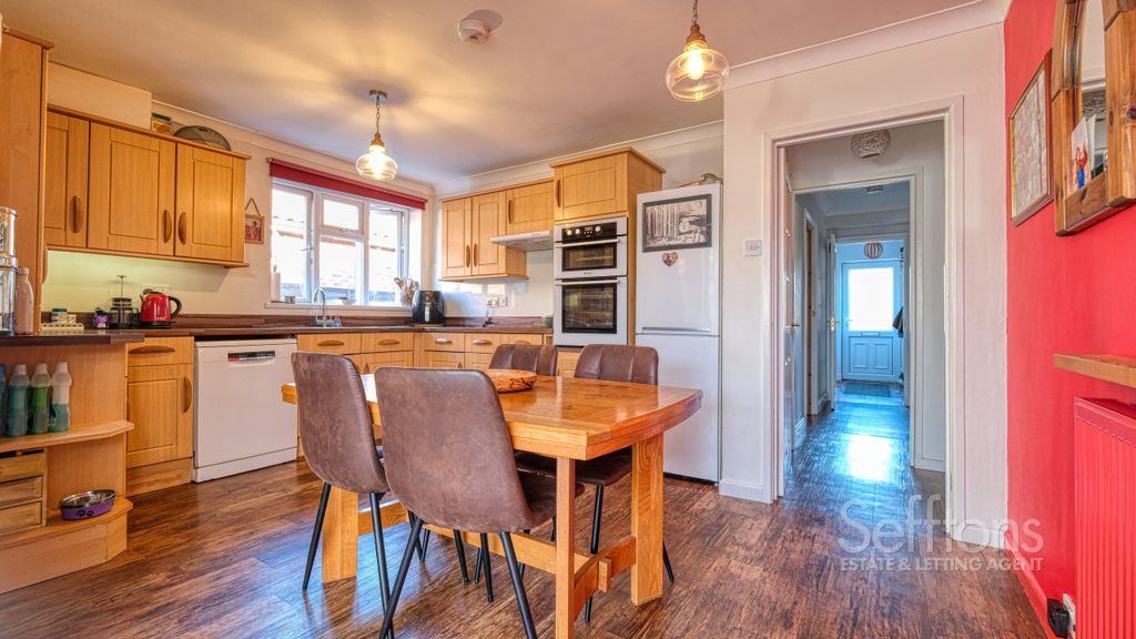 Property photo 2 of 31 Dscf3519_27