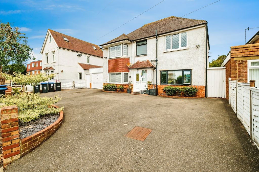 Property photo 1 of 27