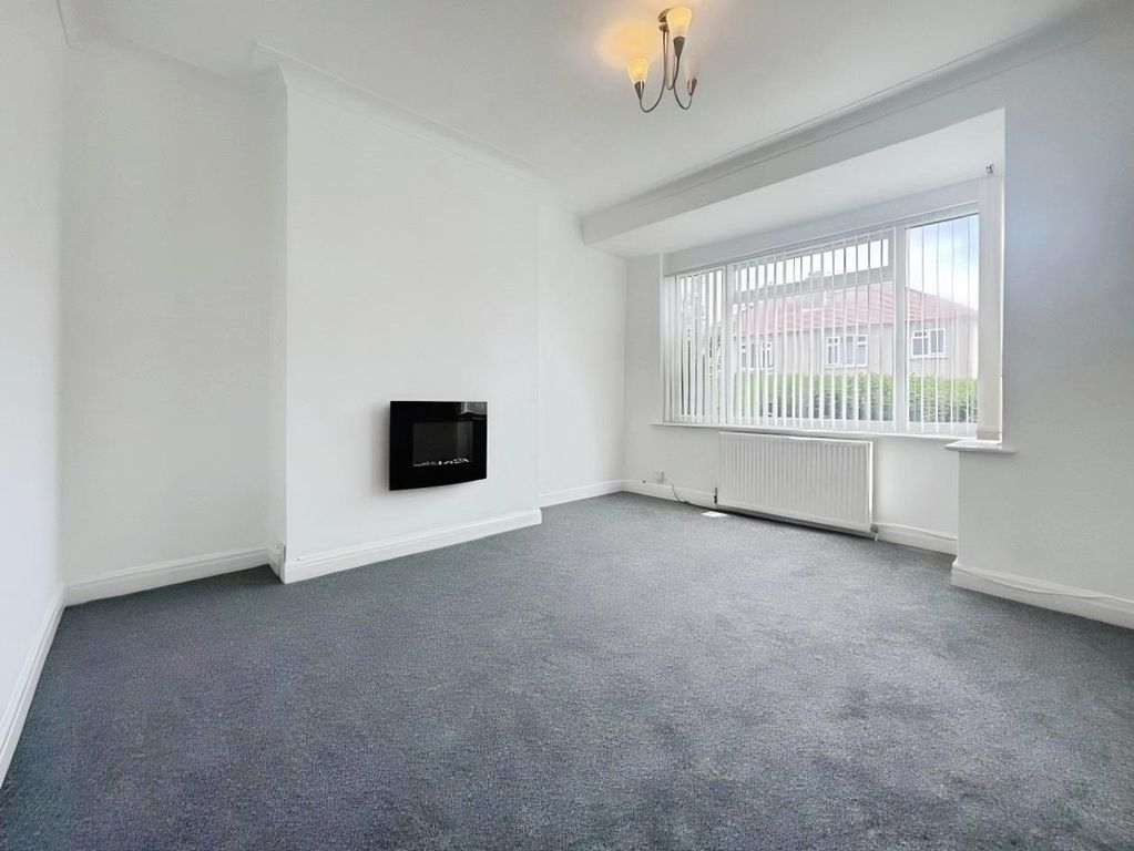 Property photo 2 of 9 Living Room