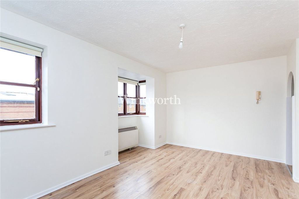 Property photo 1 of 8 Picture No. 04