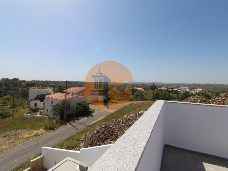 Property photo 1 of 46