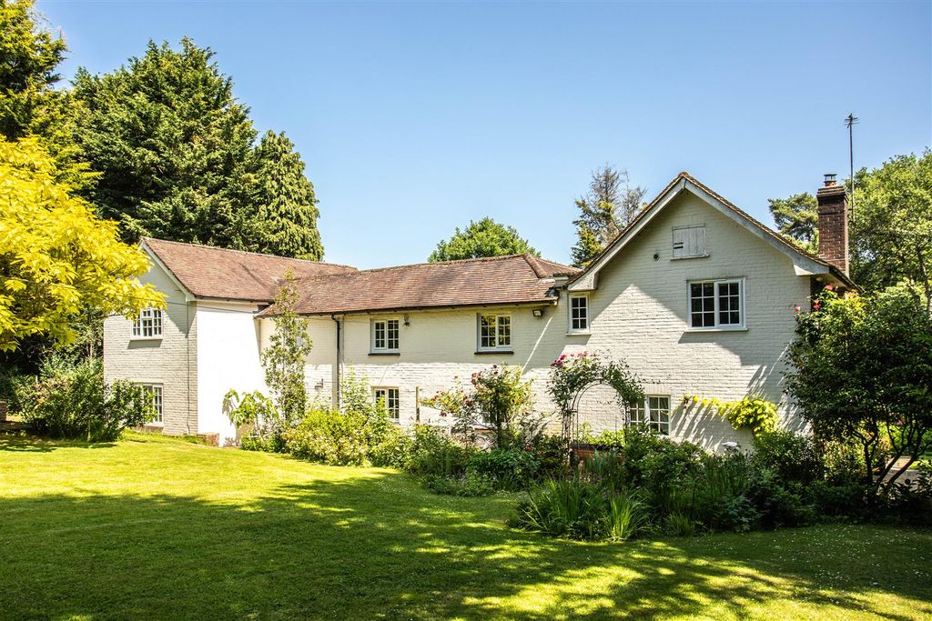 Property photo 1 of 38