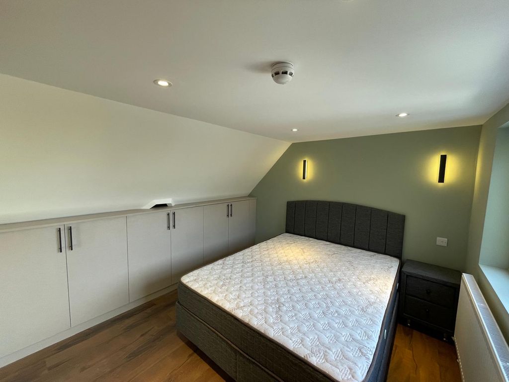 Property photo 1 of 3 Fully Furnished Ensuite Room To Rent | Allendale Avenue, Southall Ub1