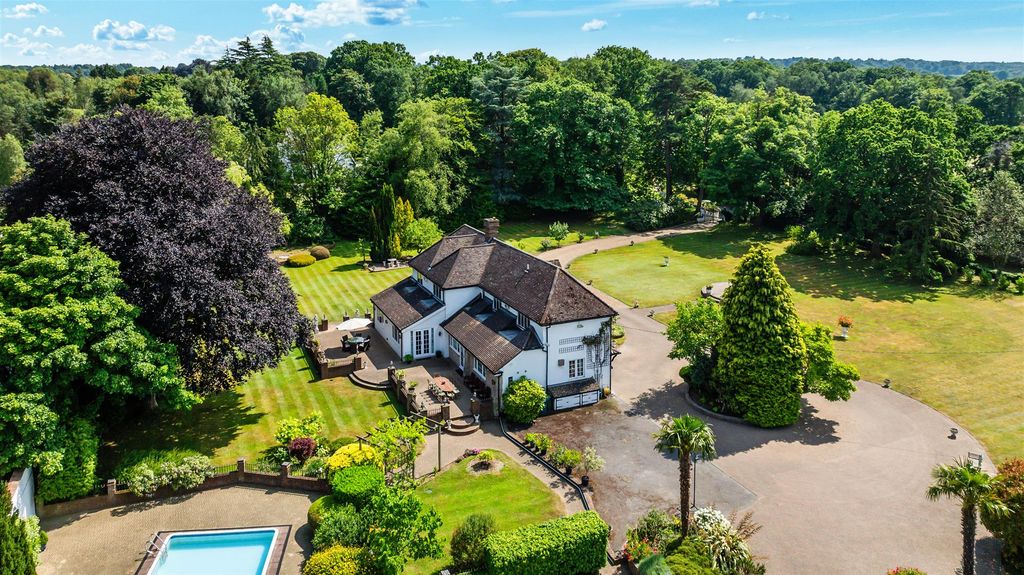 Property photo 2 of 36 Meadows Drone - (10).Jpg