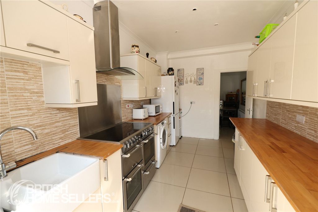 Property photo 3 of 19 Picture No. 08