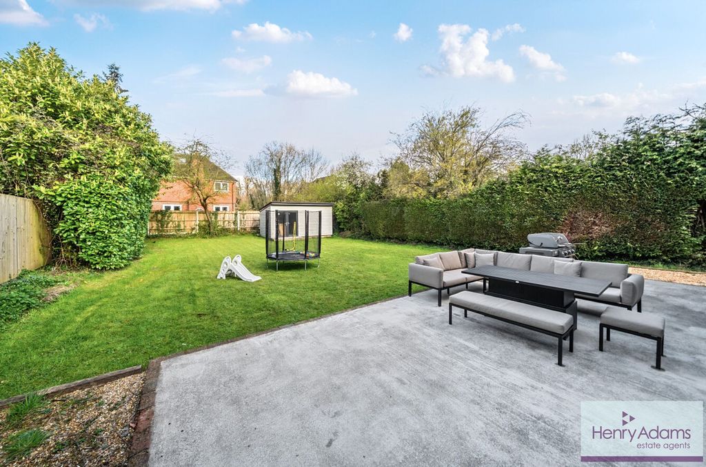 Additional image 4 of 5 bed detached house for saleRamsdean Road, Petersfield GU32