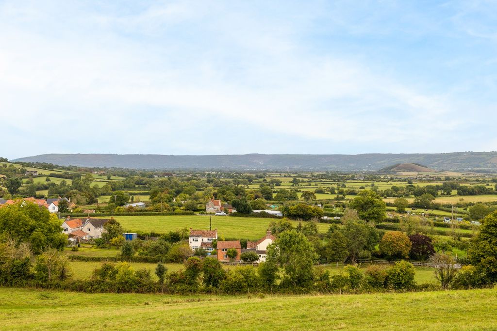 Property photo 3 of 18 1026697