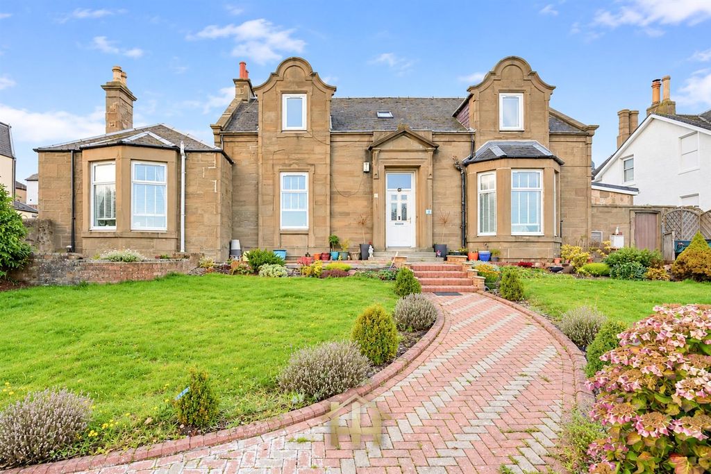 Property photo 1 of 38 1Dalgleish-0006.Jpg