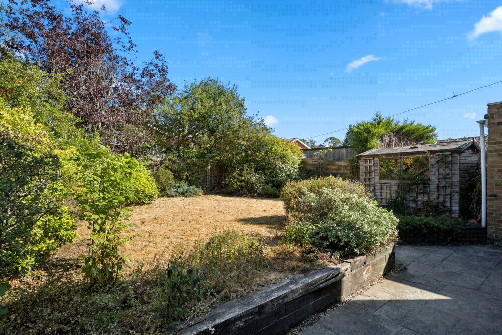 Property photo 3 of 12 Garden