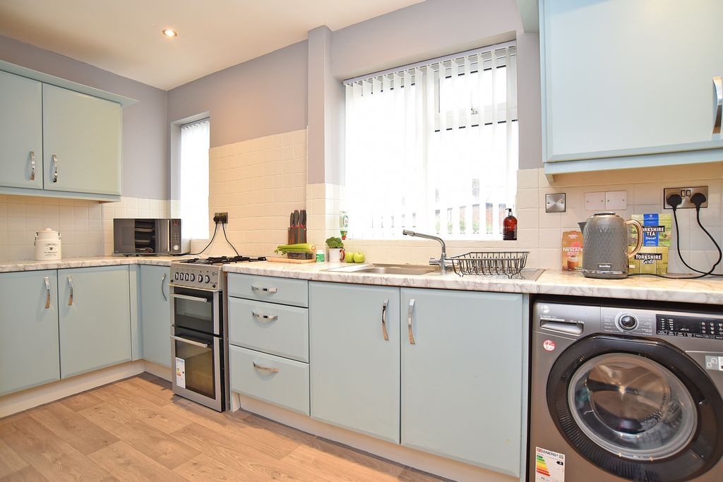 Property photo 3 of 13 3