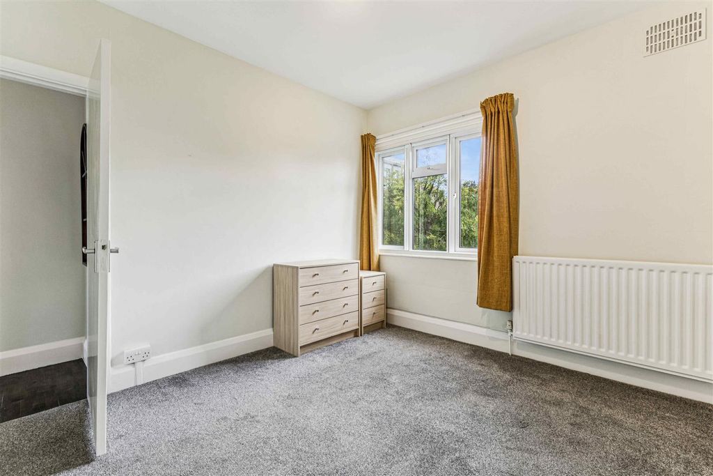 Property photo 2 of 10 3.Jpg