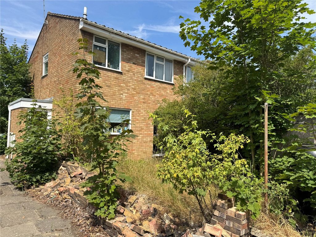 Property photo 2 of 2 Rear