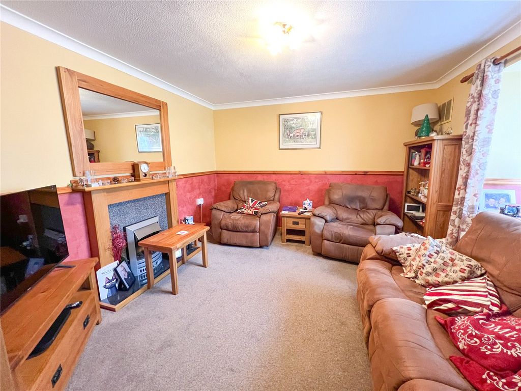 Property photo 2 of 11 Picture No. 07