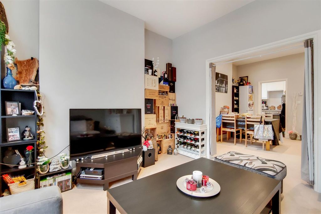 Property photo 1 of 9 1_Reception-2.Jpg