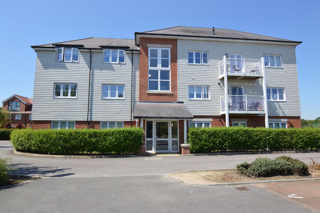 Property photo 1 of 6