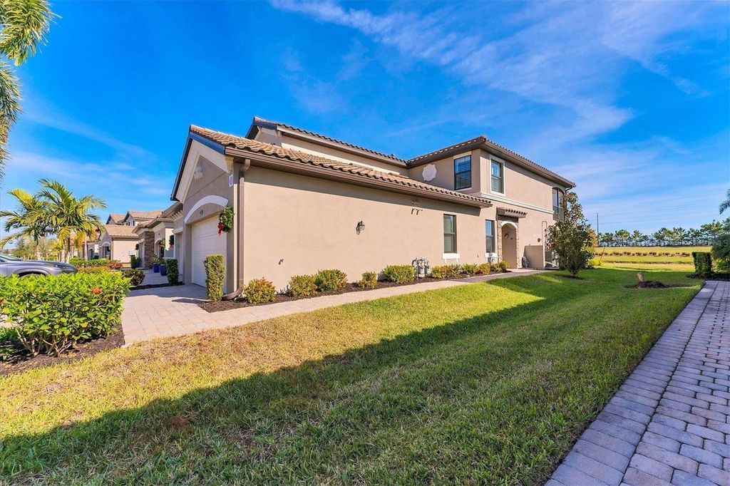 Property photo 3 of 19 <Alttext/>