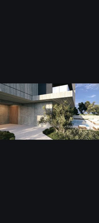 Property photo 1 of 3