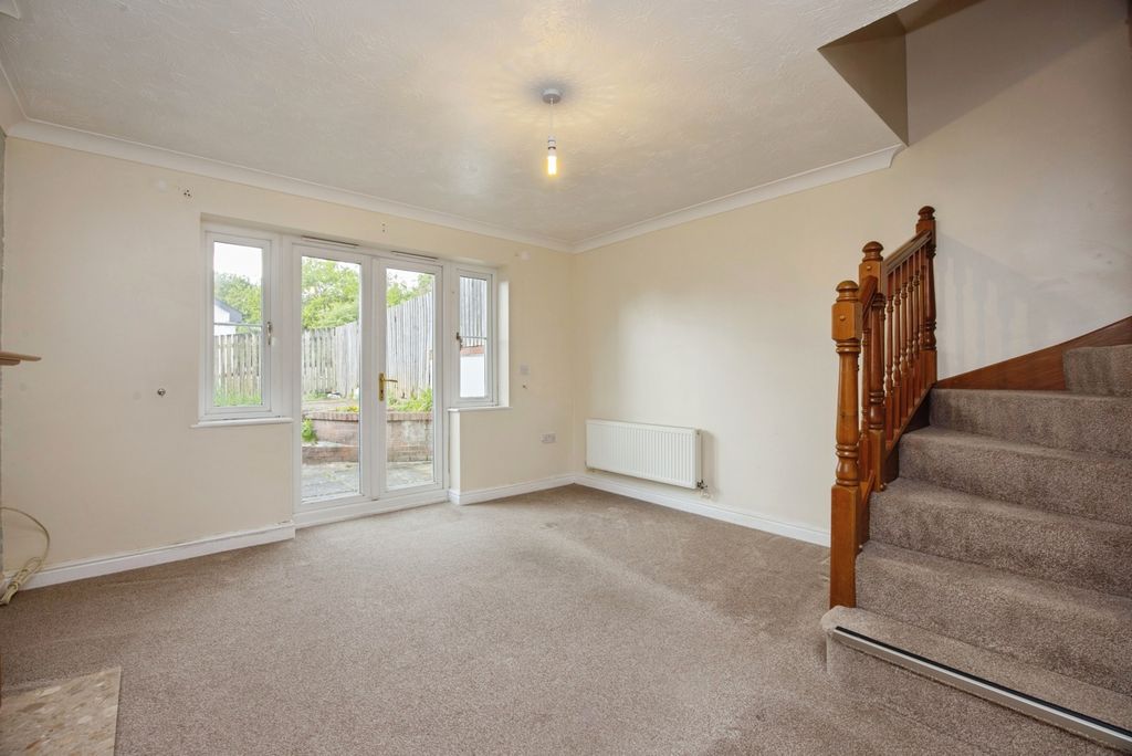 Property photo 2 of 20 Pbox-Img.Jpg