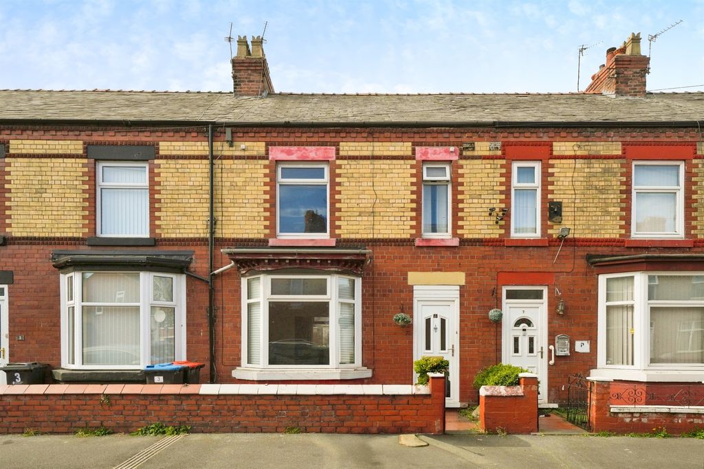 Property photo 1 of 13