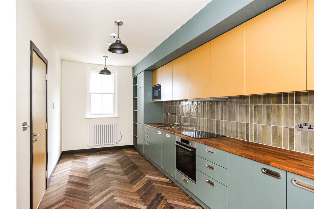Property photo 2 of 10 Picture No. 02