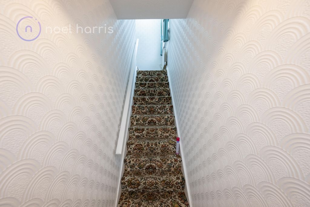 Property photo 2 of 16 Photo 3