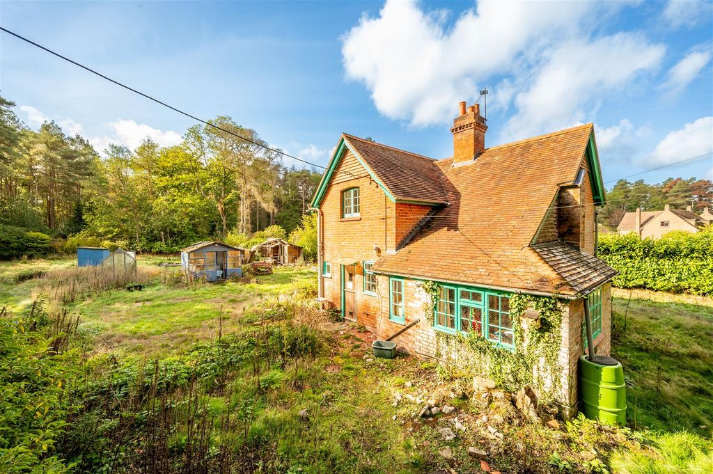 Property photo 2 of 18