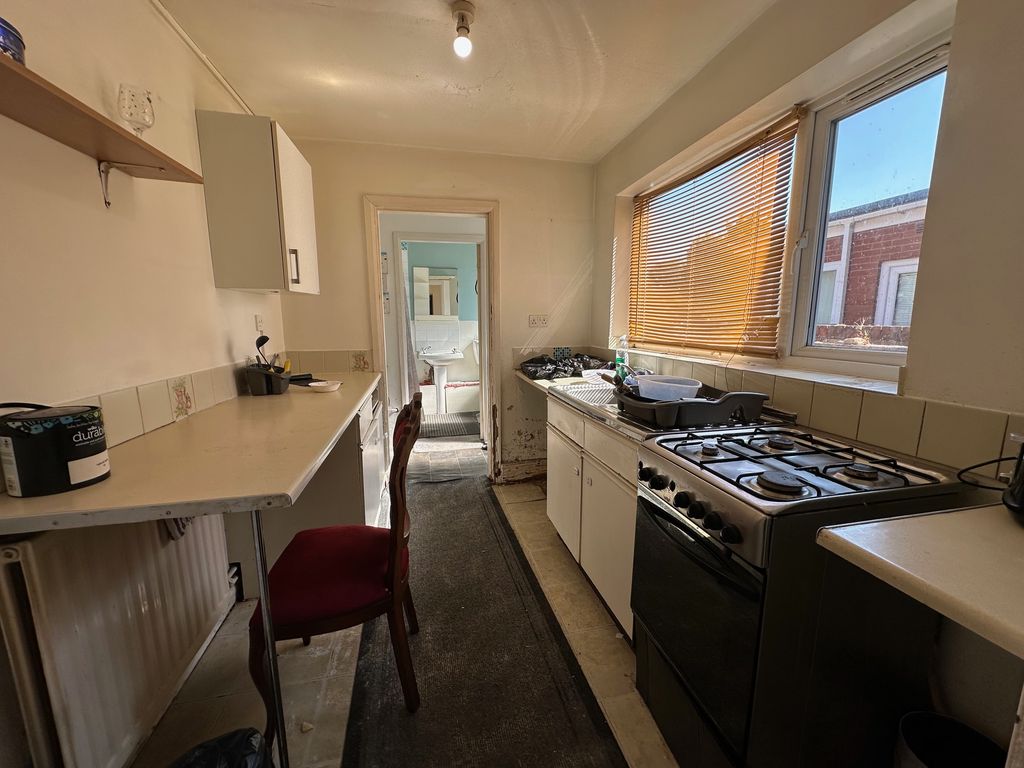 Property photo 3 of 4